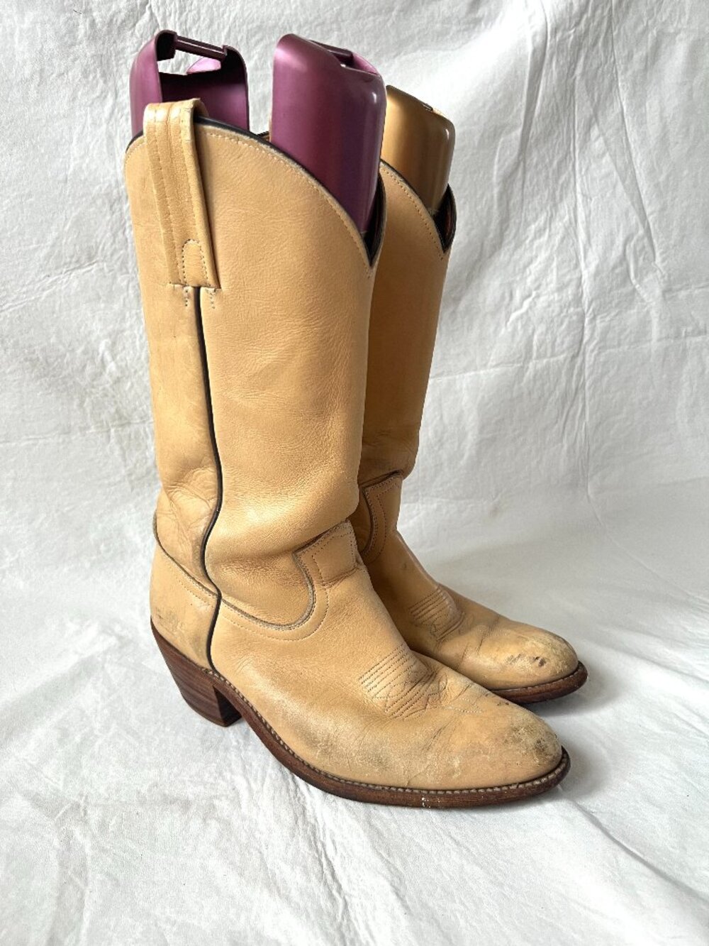 Vintage Frye western boots cream beige leather mens 10 D USA pull on 2308 round
